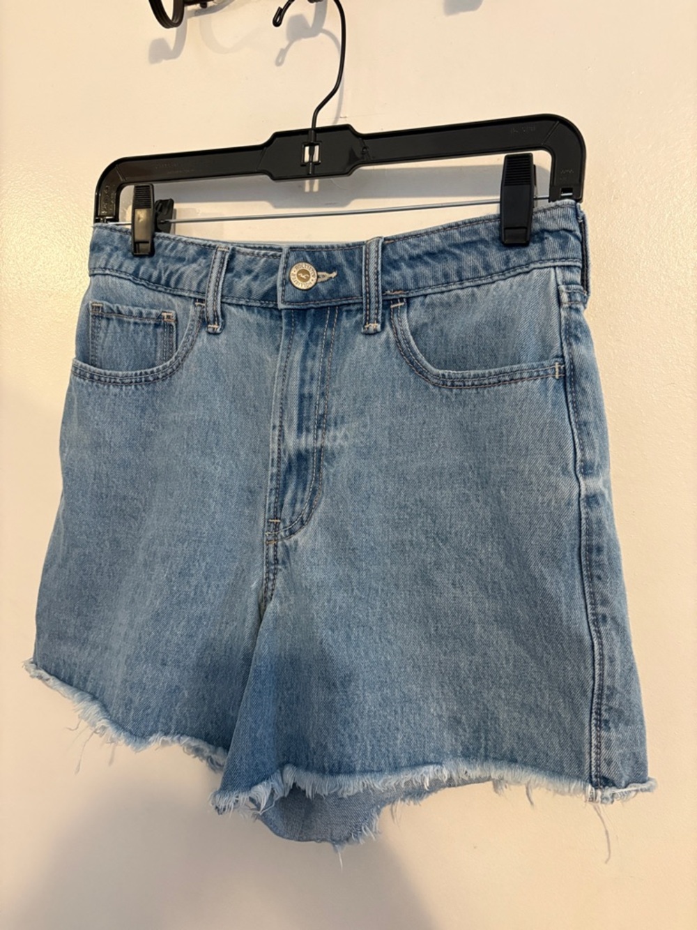 Hollister Ultra High Rise 90’s Denim Shorts 25 / 0 - Picture 4 of 8